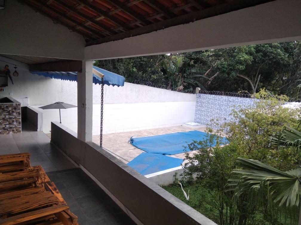 Chacara com piscina ,salao de jogos ,area do churrasco espaço